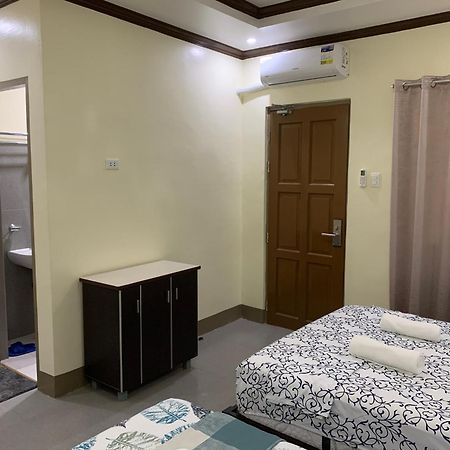 Zl Travelers Inn Batuan 외부 사진