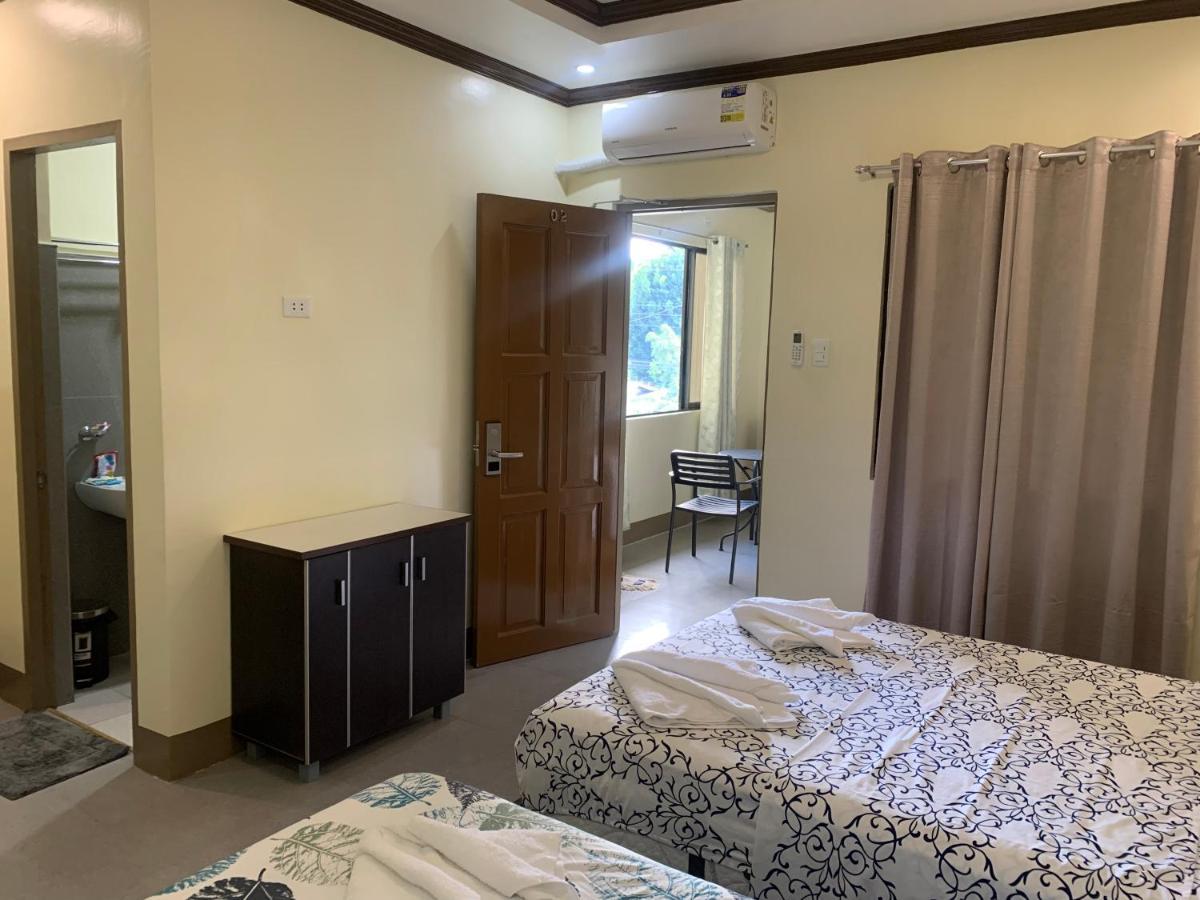 Zl Travelers Inn Batuan 외부 사진