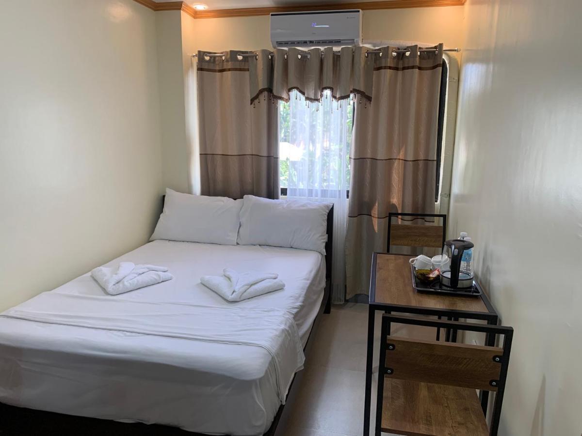 Zl Travelers Inn Batuan 외부 사진
