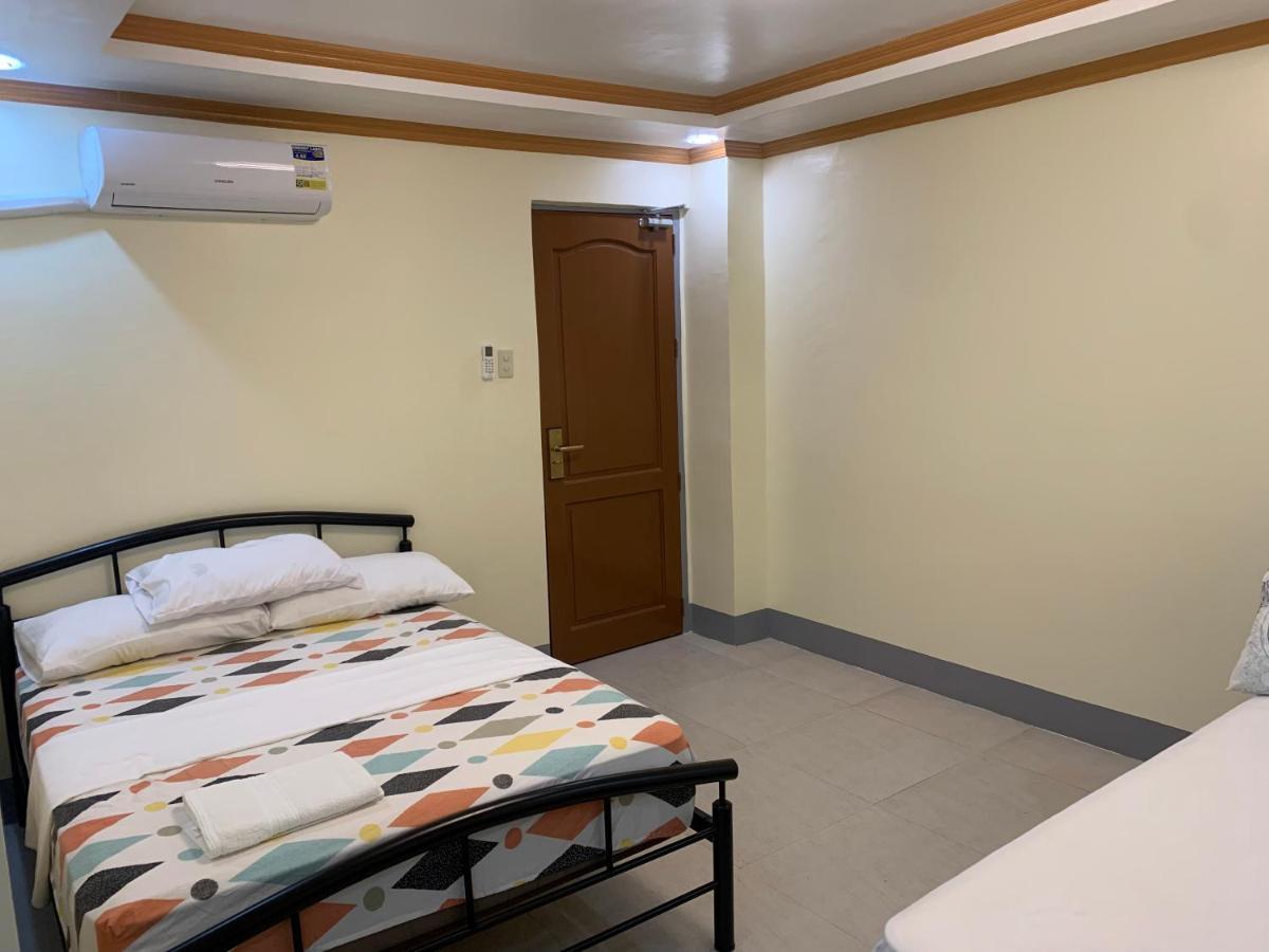 Zl Travelers Inn Batuan 외부 사진
