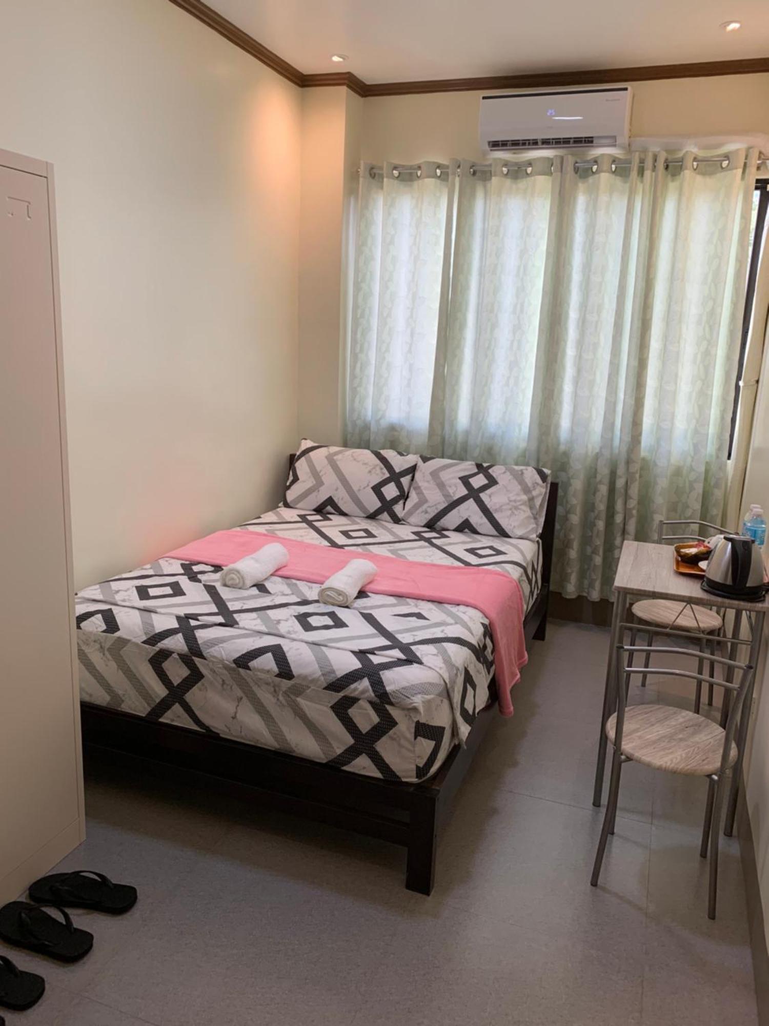 Zl Travelers Inn Batuan 외부 사진